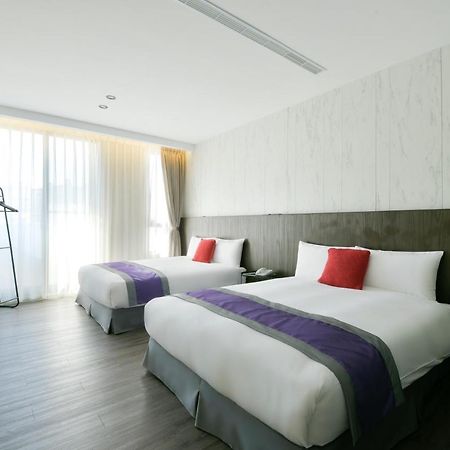 Hotel Hesper Hsr Taichung Eksteriør bilde
