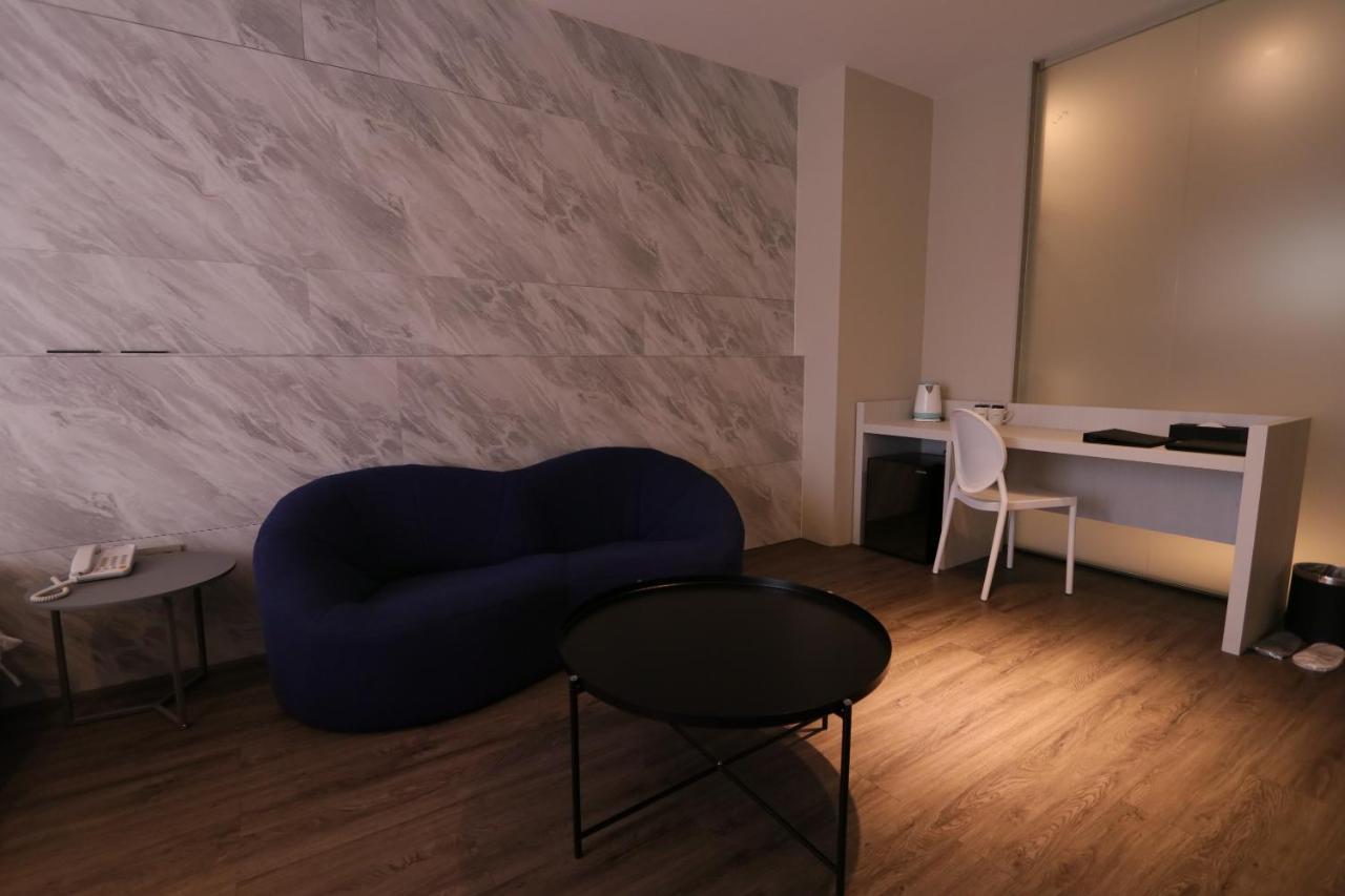 Hotel Hesper Hsr Taichung Rom bilde