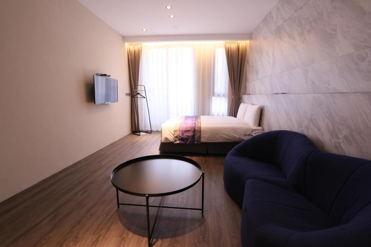 Hotel Hesper Hsr Taichung Rom bilde