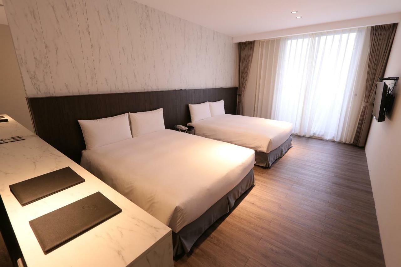 Hotel Hesper Hsr Taichung Eksteriør bilde